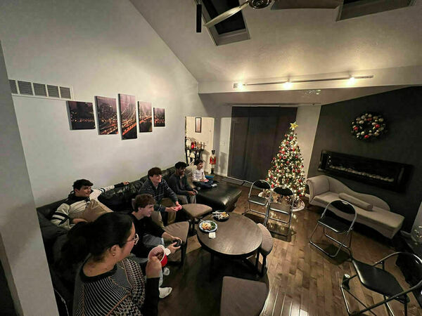 Liam playing Nintendo with the younger lab members!